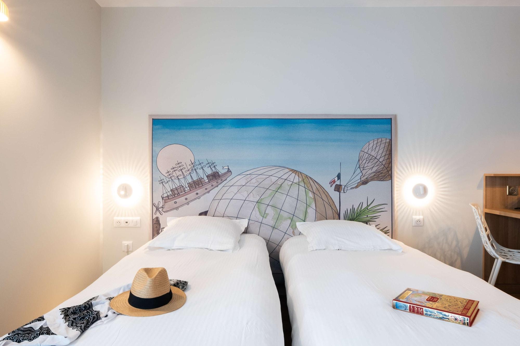 Hotel Jules Verne Биарриц Экстерьер фото